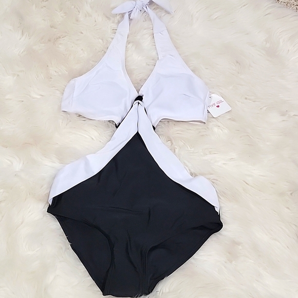 Swimsuit one piece, monokini, halter, new - Picture 2 of 8